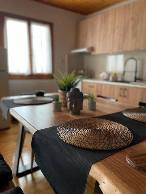 Politis' Wooden House Appartement Vasilikí Buitenkant foto