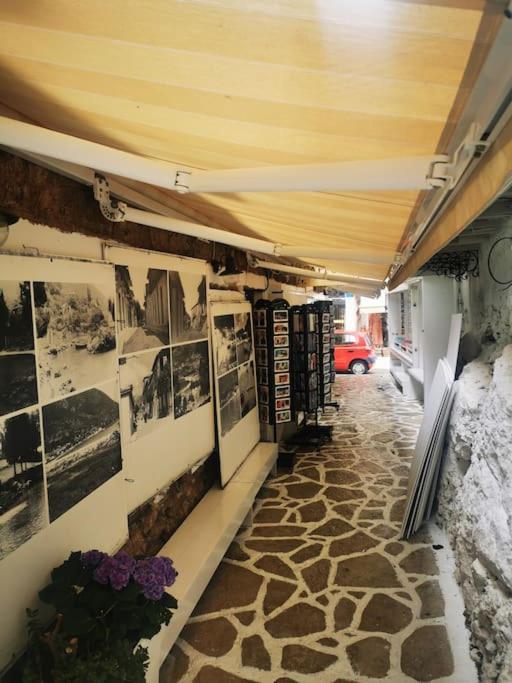 Politis' Wooden House Appartement Vasilikí Buitenkant foto
